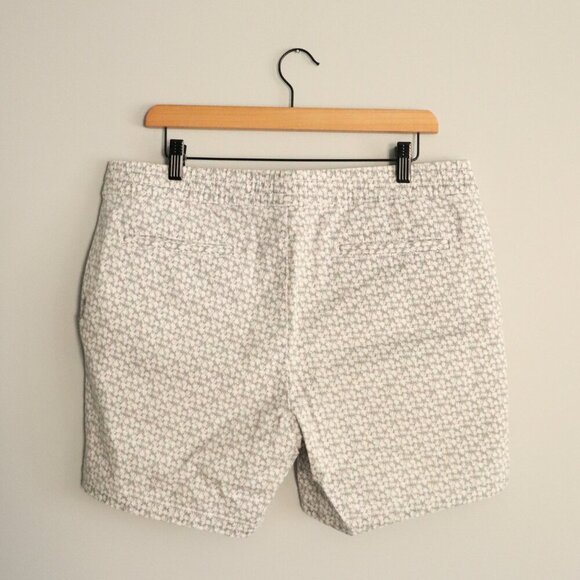 Core Life Men's Sz M White Summer Casual Stretch Cotton Pockets Shorts - Picture 2 of 11